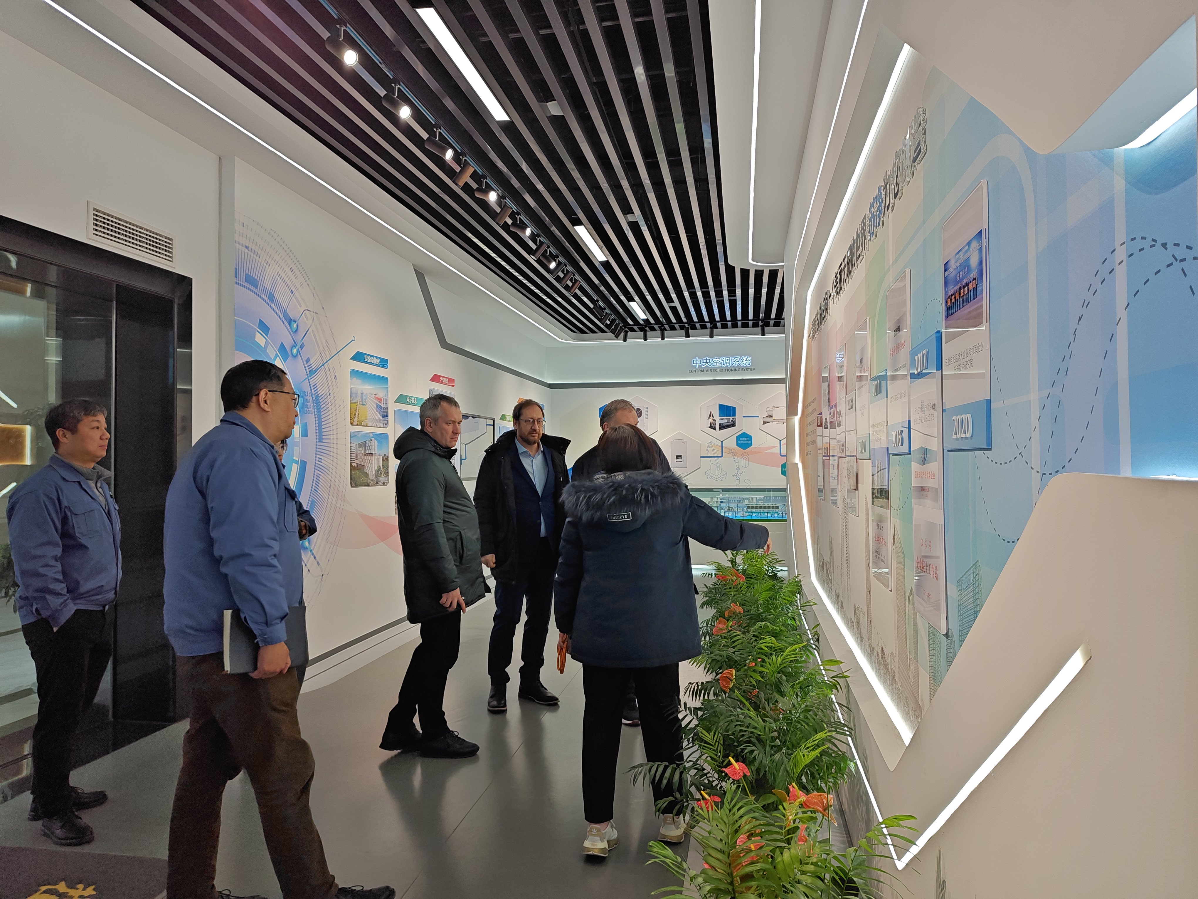 Strengthening International Ties: EST Delegation Visits SuJing Bush Factory